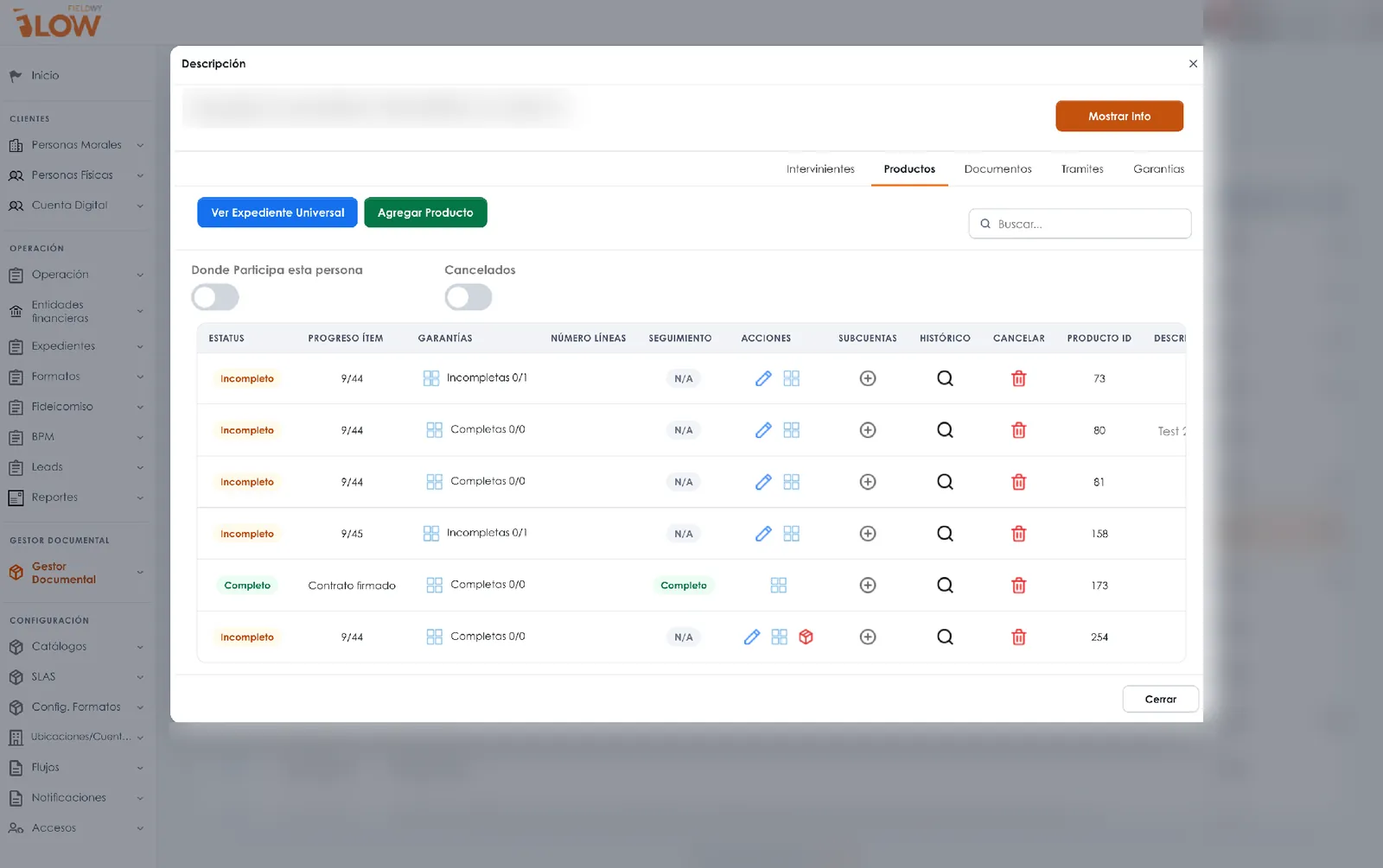 Pantalla real de FieldWy FLOW: expediente con documentos por producto y su estatus